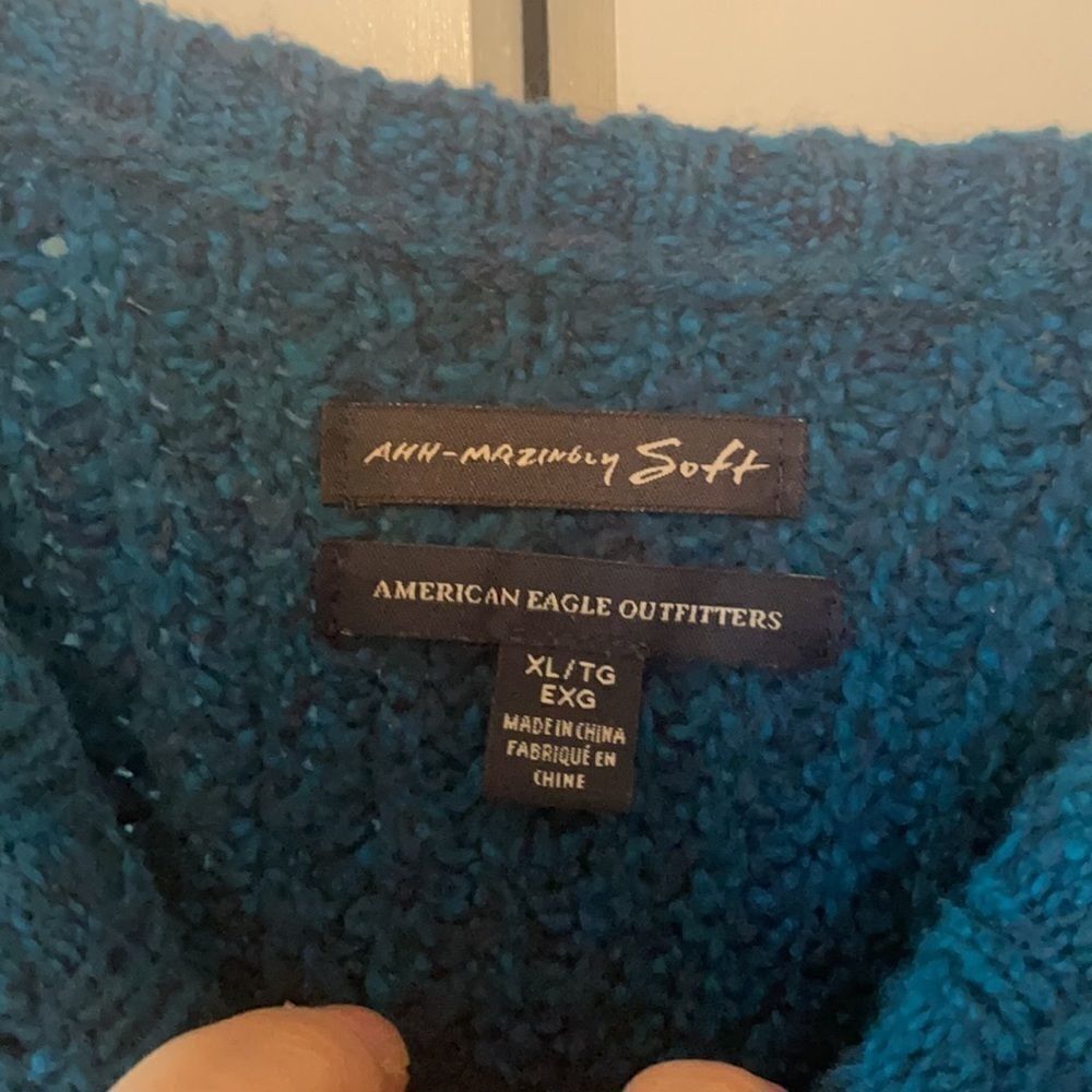 American Eagle Outfitters sweater  - Picture 2 of 6